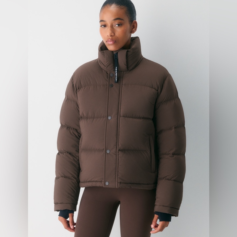 Aritzia Super Puff Brown !